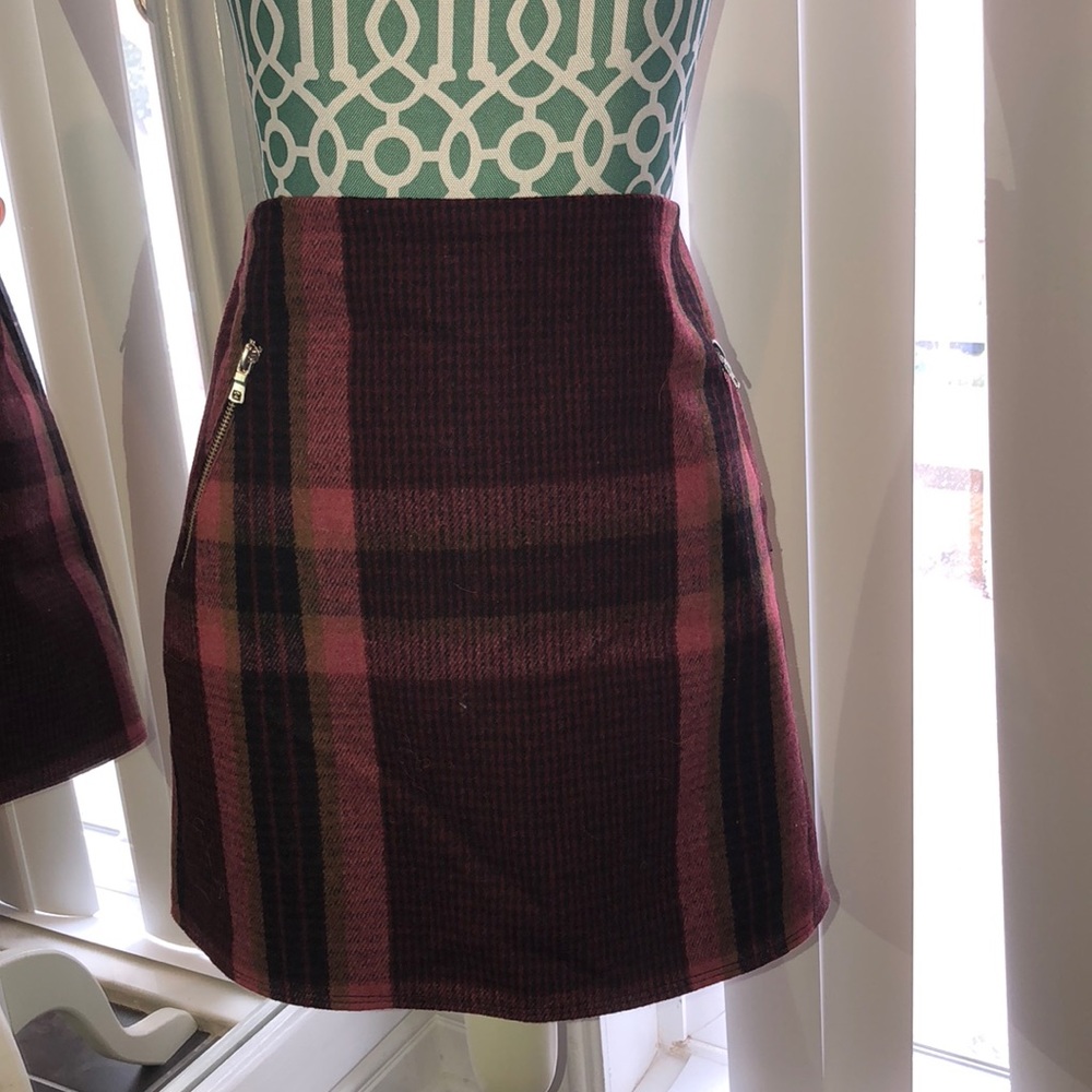 High Wasted Maroon Gap Miniskirt